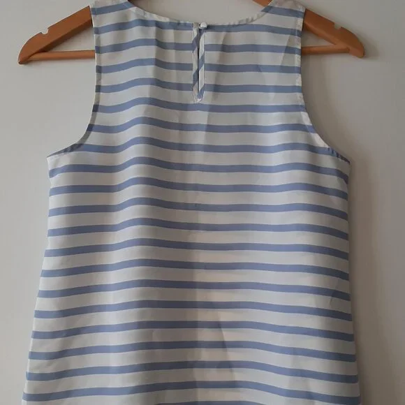 J. CREW - Sleeveless Top - Blue and White Striped - Size 4 - Picture 3 of 5